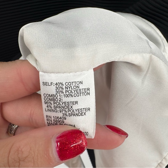 Katherine Kelly Black & Ivory Embroidered Lace Sleeveless Sheath Dress Size 2 - Picture 6 of 9